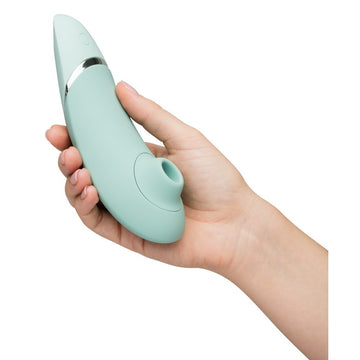 WOMANIZER 3D