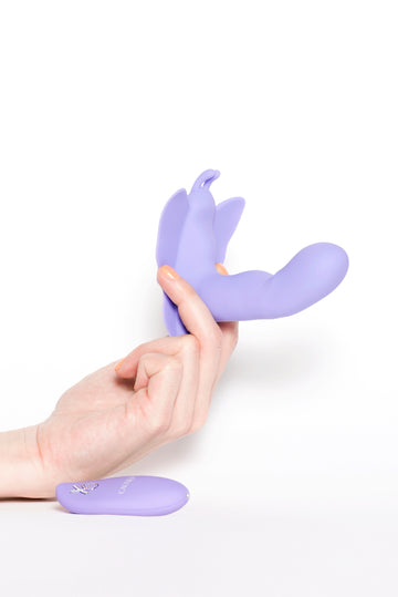 VENUS BUTTERFLY - SILICONE REMOTE ROCKING PENIS